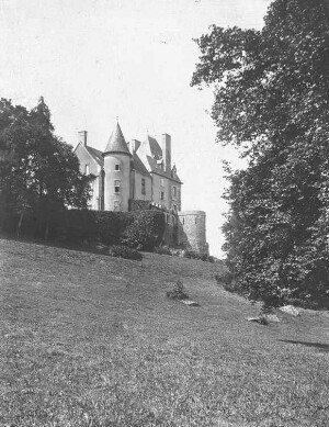 Chailland : château de Clivoy