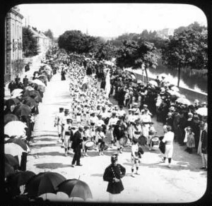 Avesnières : Fêtes du couronnement, 19 juin 1910