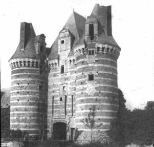 Château de Mortiercrolles (Mayenne)